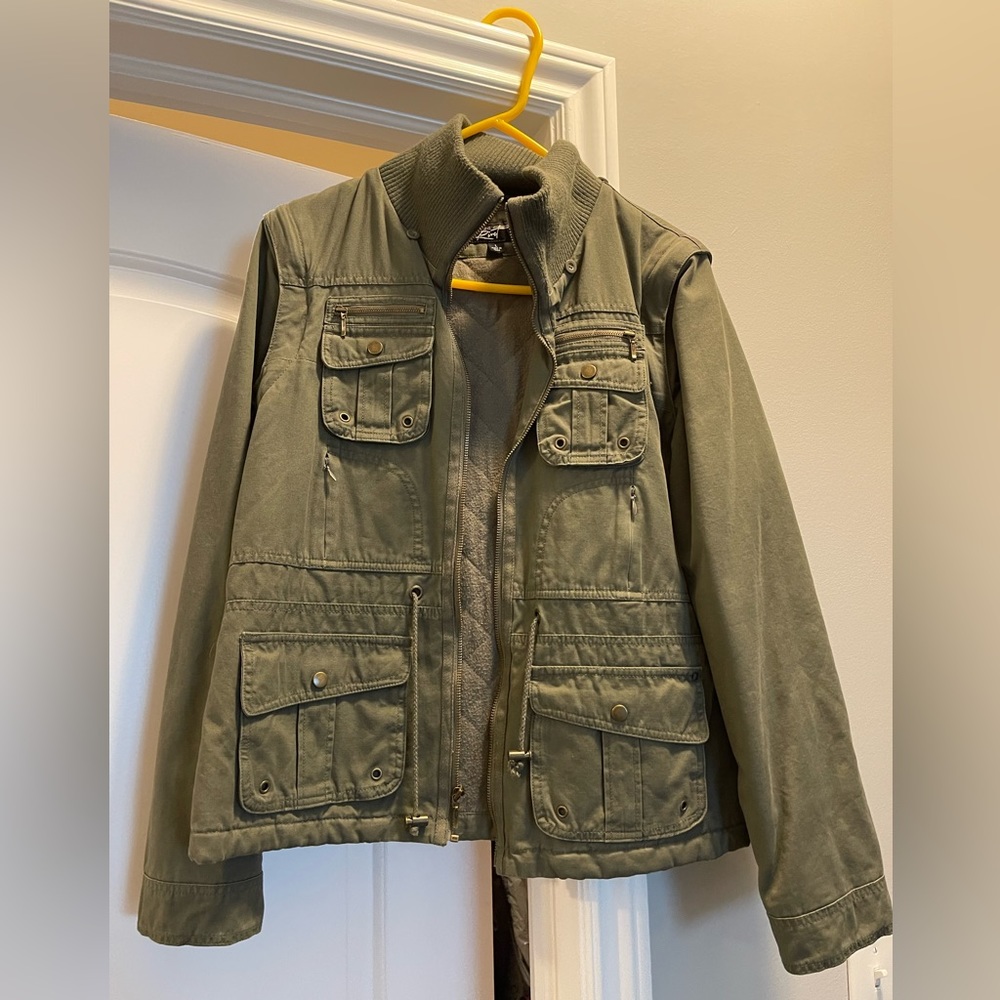 Green Bomber Jacket with Removable Sleeves